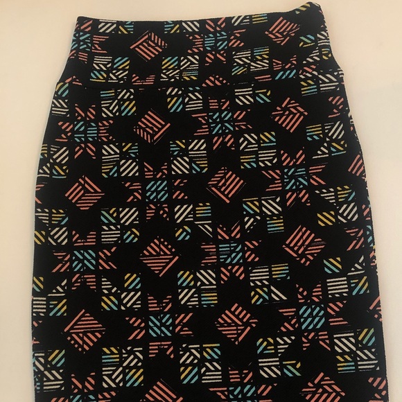 XS lularoe Cassie - Picture 1 of 2